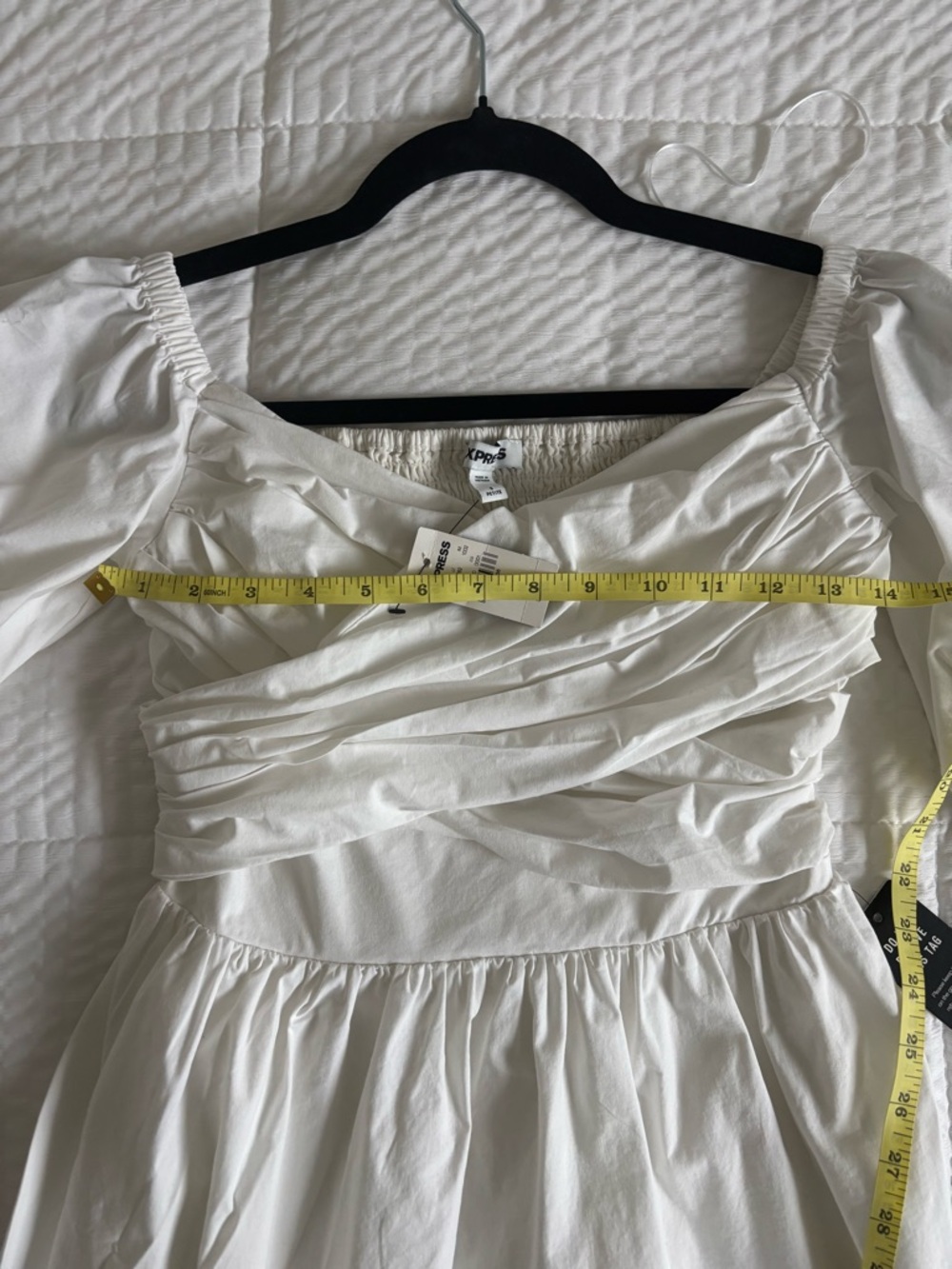 Express White Off Shoulder Puff Sleeve Dress Size S NWT - Picture 5 of 6